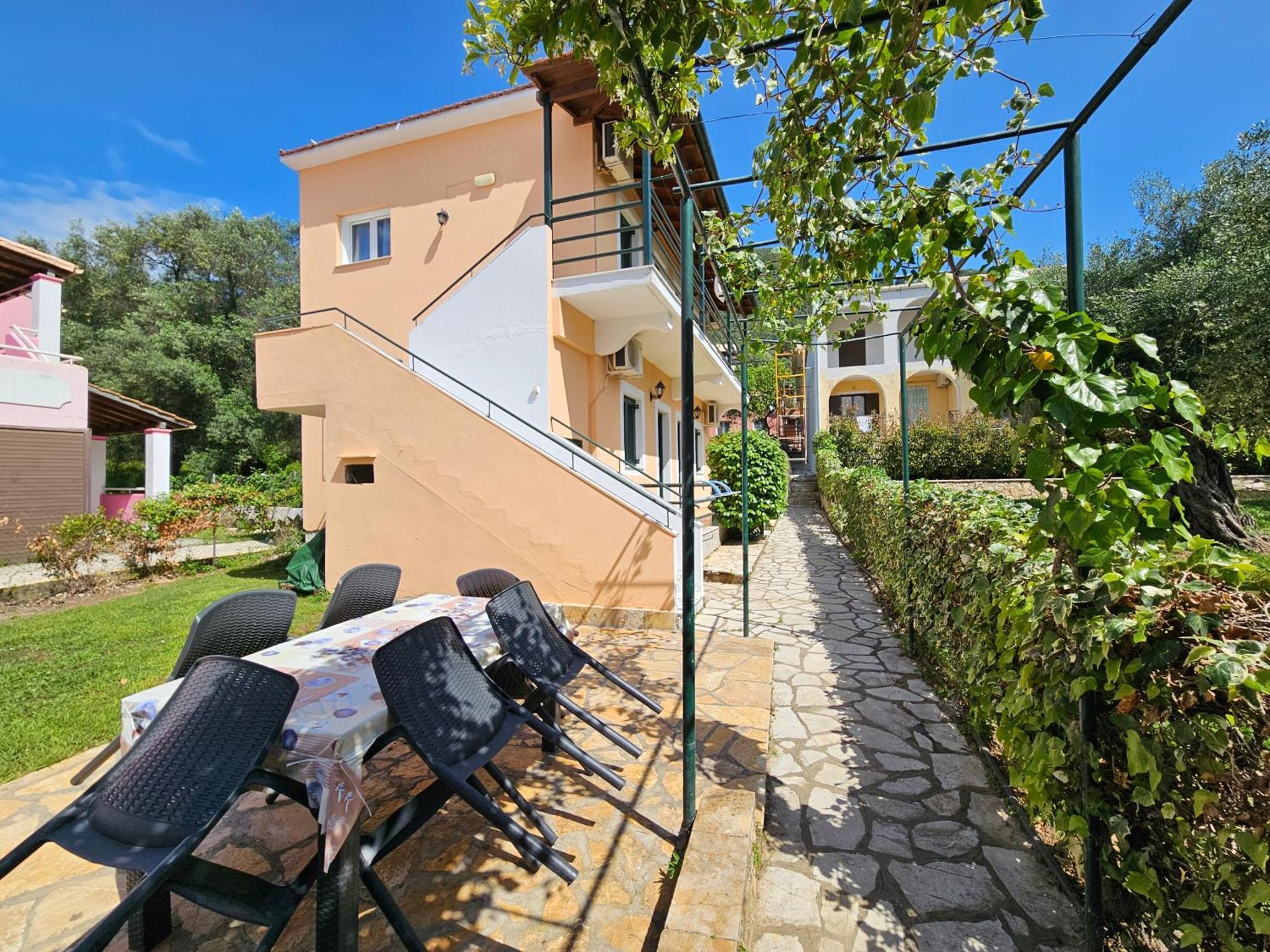 Lora Studios Ypsos Exteriér fotografie