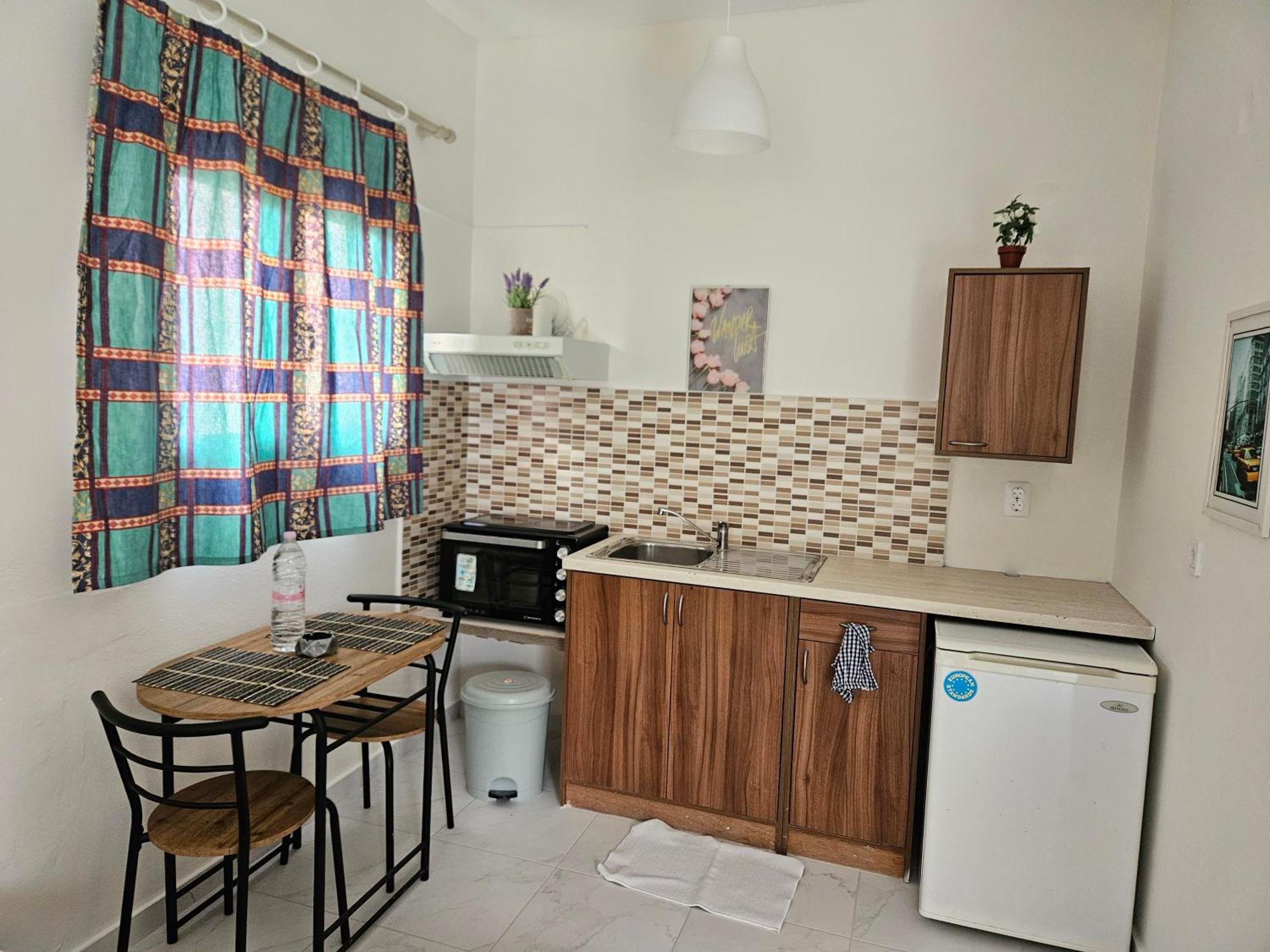 Lora Studios Ypsos Exteriér fotografie